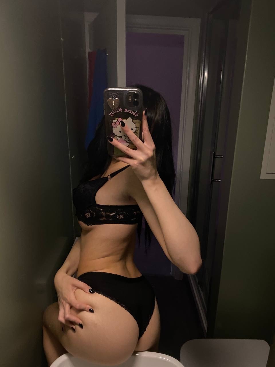Mirror PIc