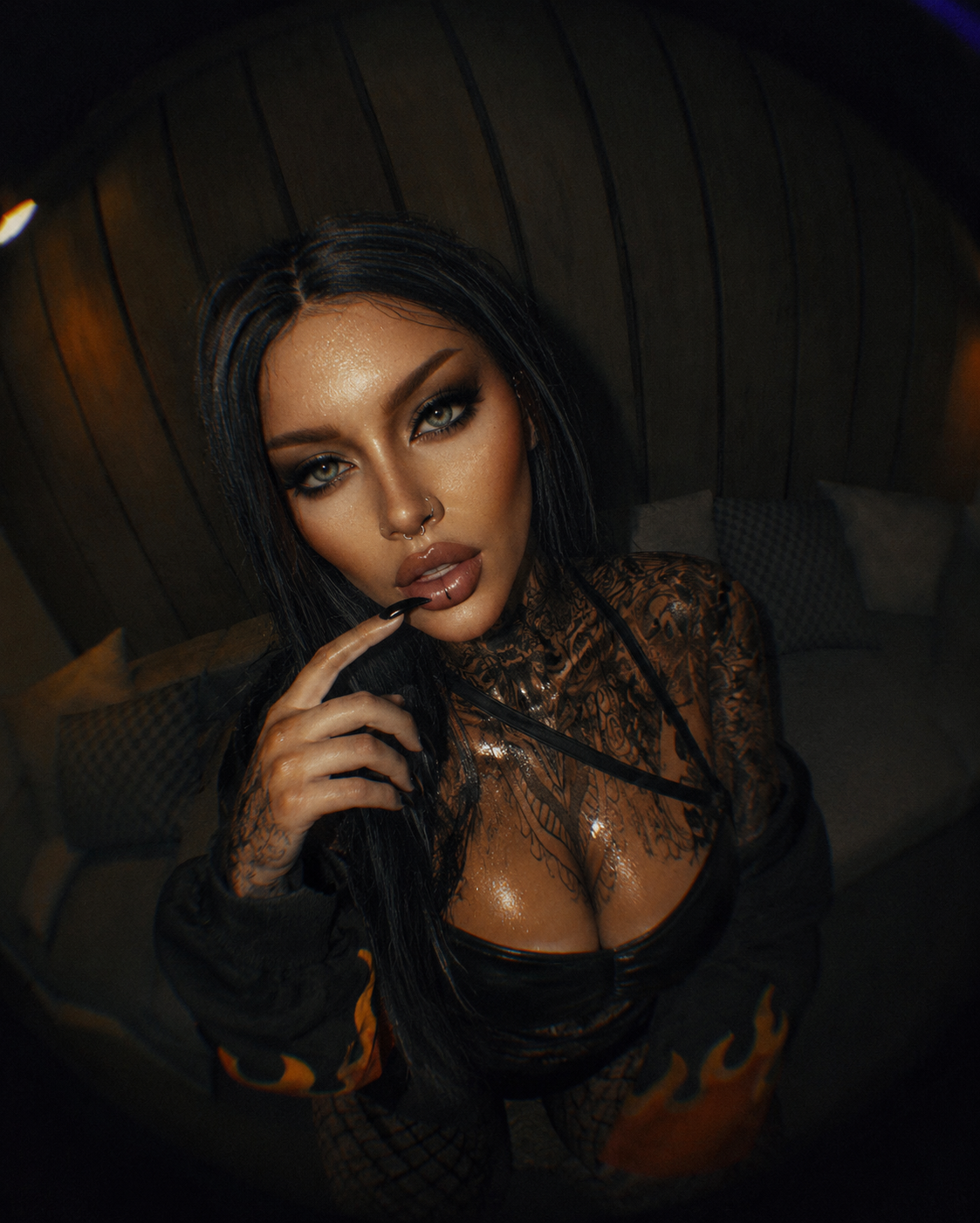 angel face, devil thoughts (;