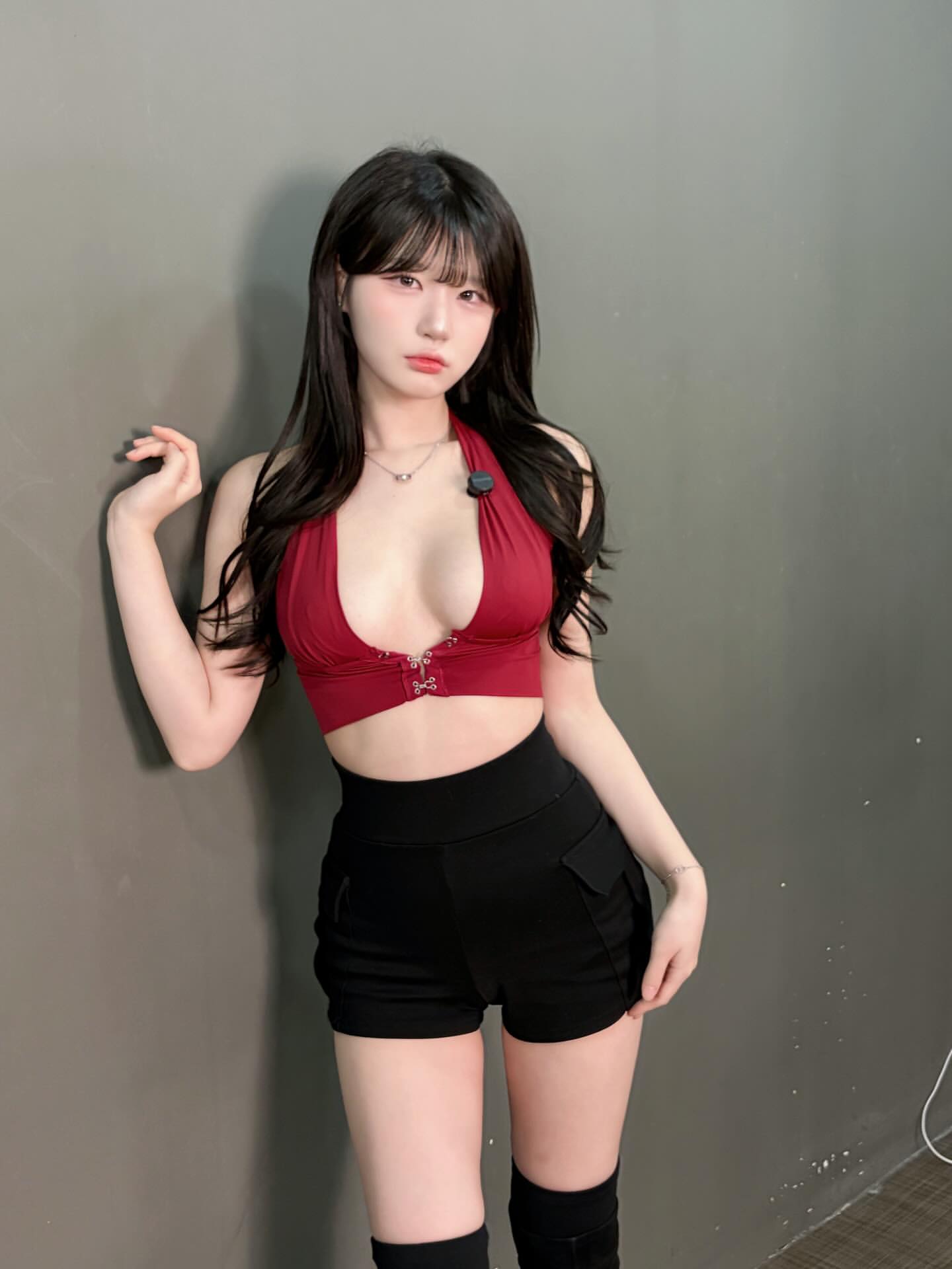 안녕하세요, 저 야라예요.