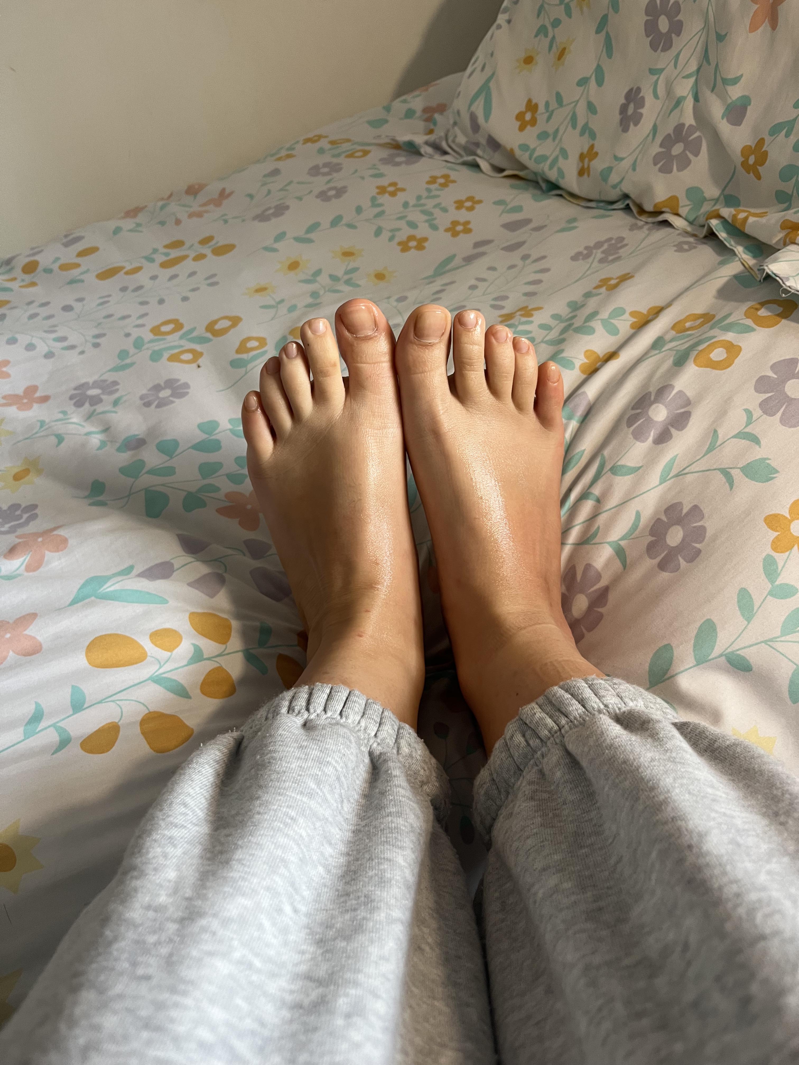 my feet<3